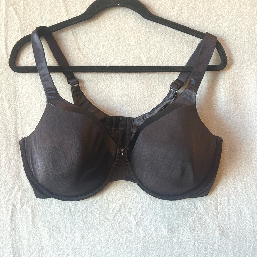 Vanity Fair Black Full Coverage Bra Size 40DD